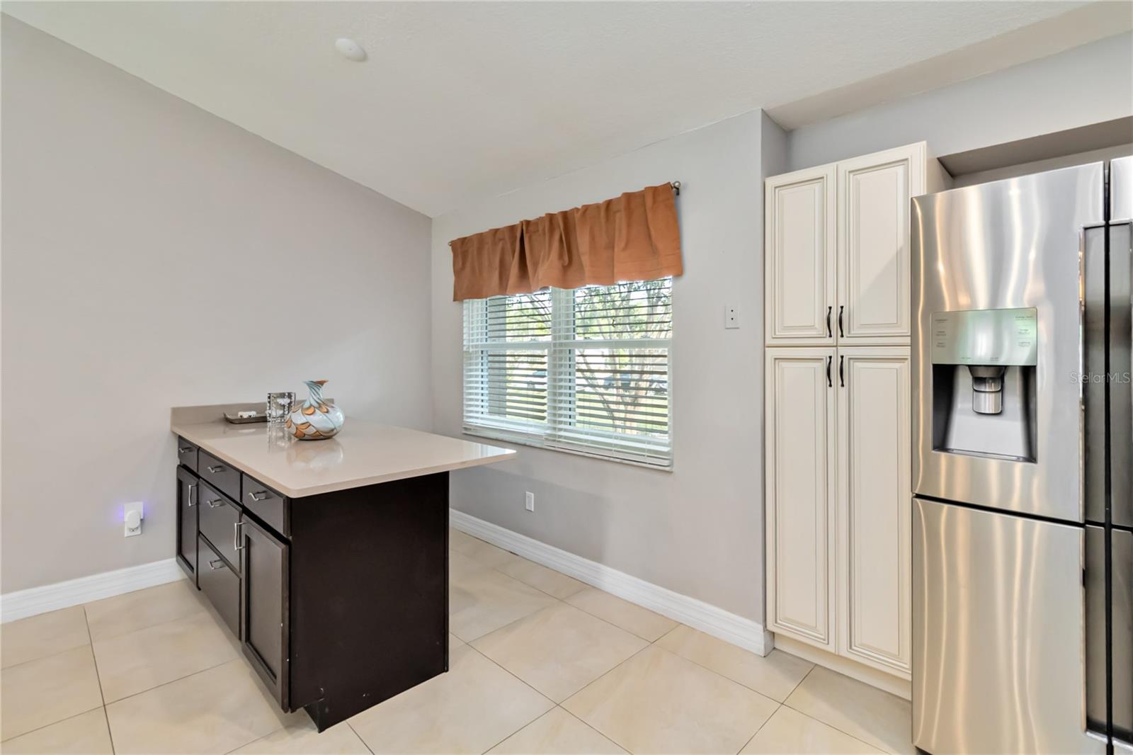 Image 16 of 37 For 9338 Palm Tree Drive