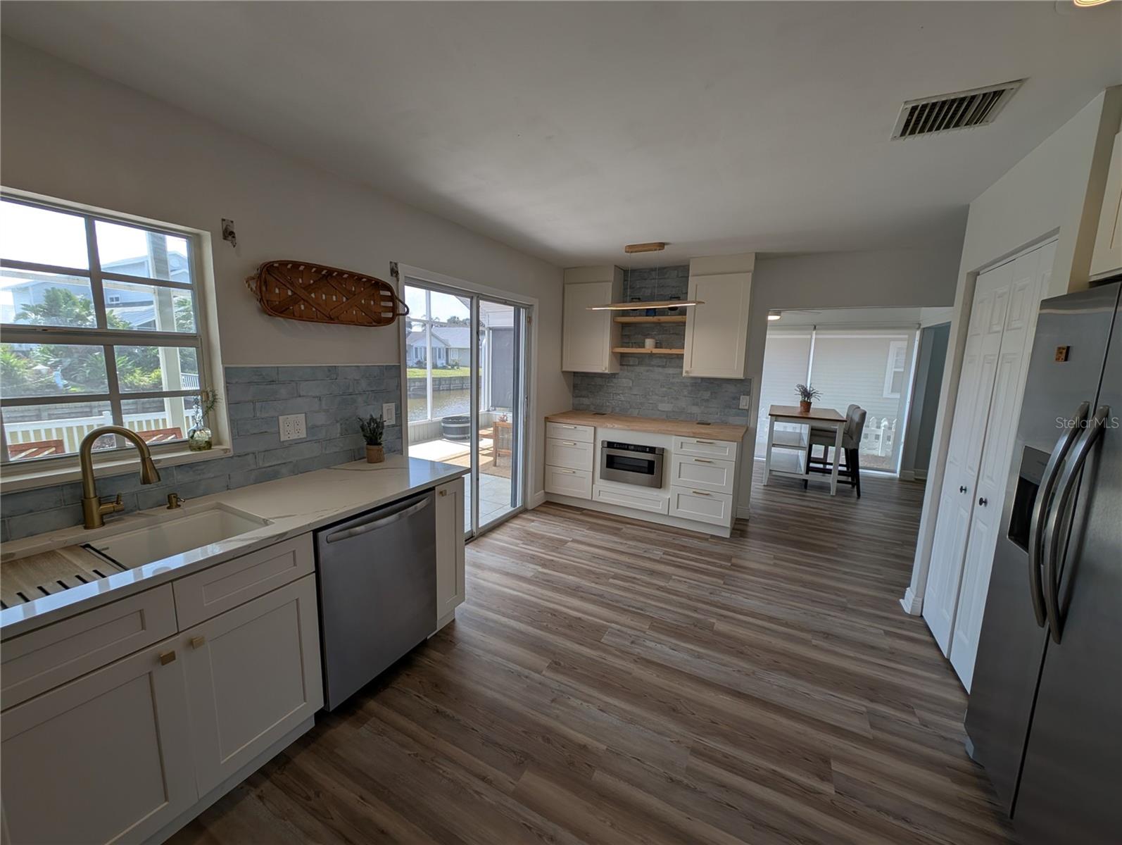 Image 10 of 42 For 38 Avalon Terrace