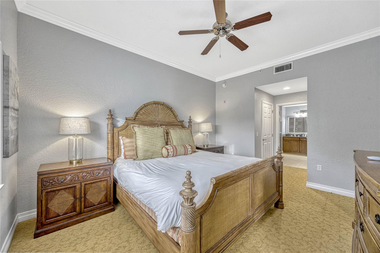 Image 24 of 63 For 7652 Whisper Way 301