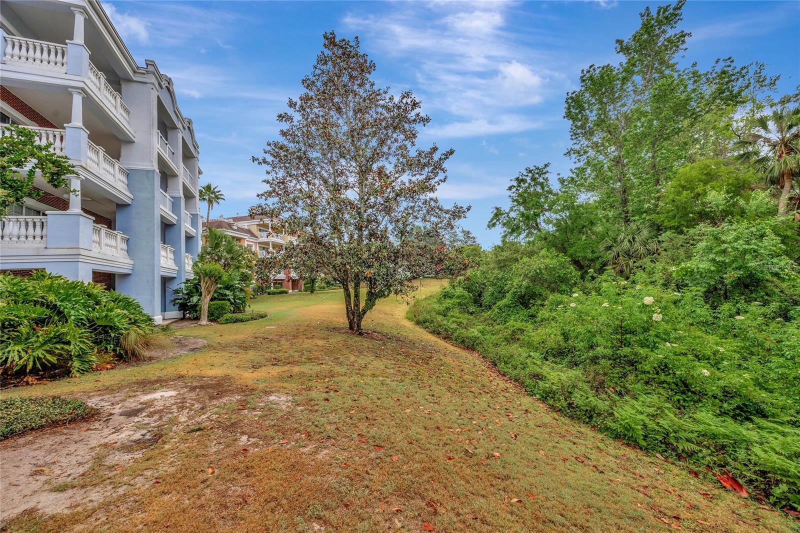Image 49 of 63 For 7652 Whisper Way 301
