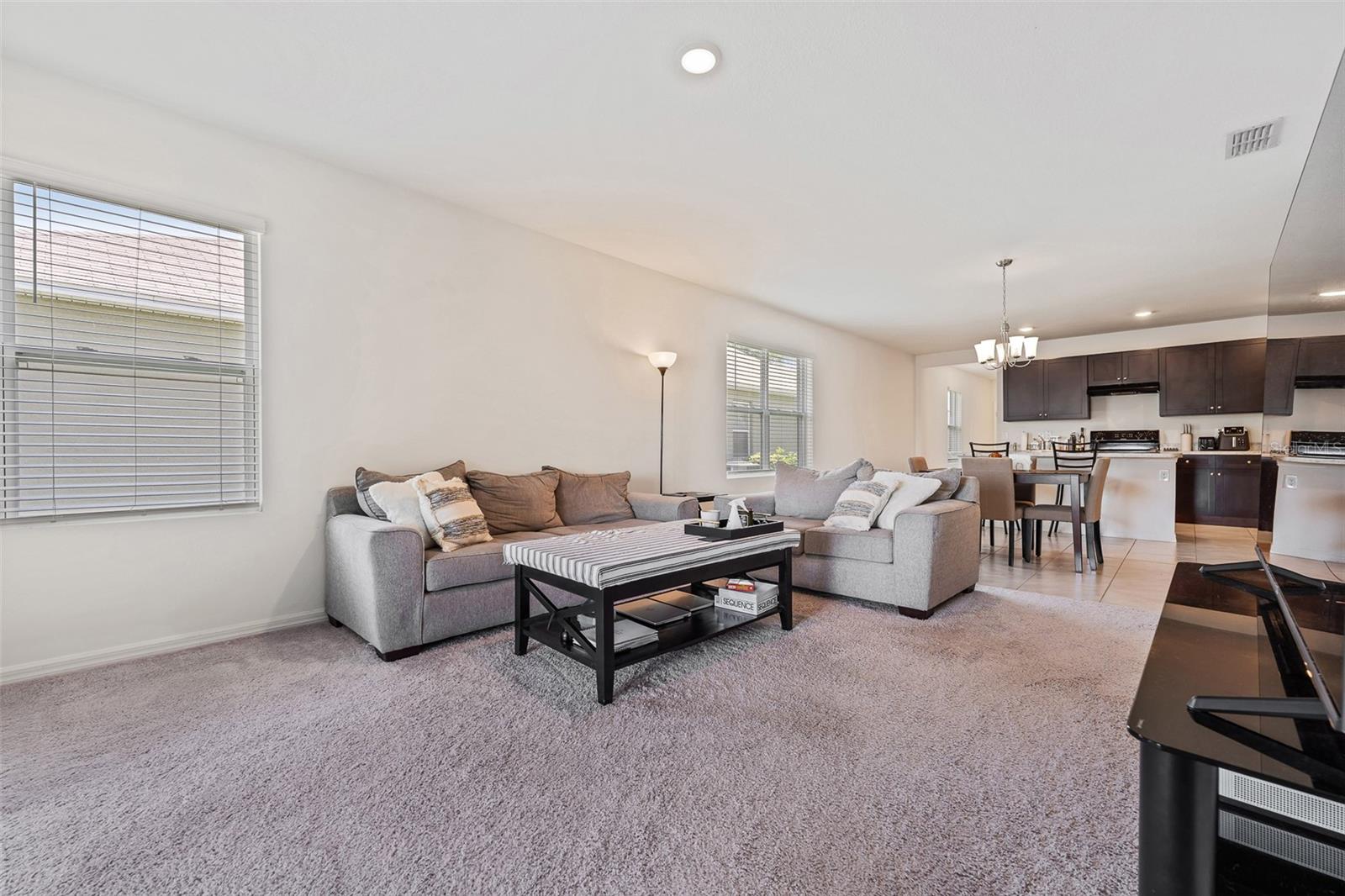 Image 15 of 44 For 2907 Sime Street
