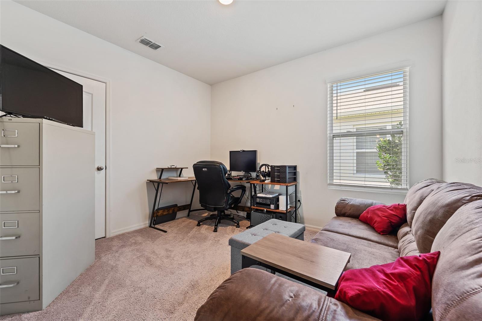 Image 22 of 44 For 2907 Sime Street