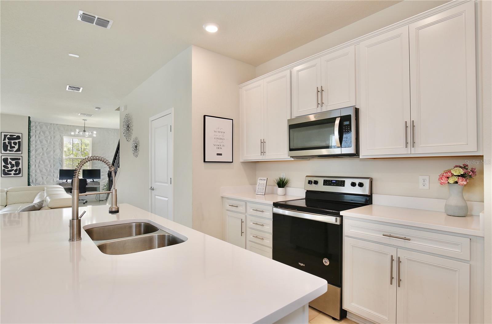Image 12 of 24 For 14374 Lanikai Beach Dr,