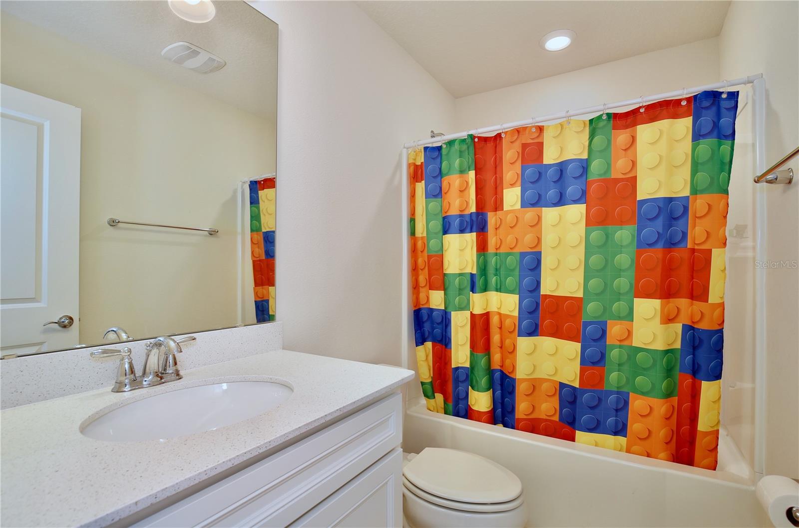 Image 20 of 24 For 14374 Lanikai Beach Dr,