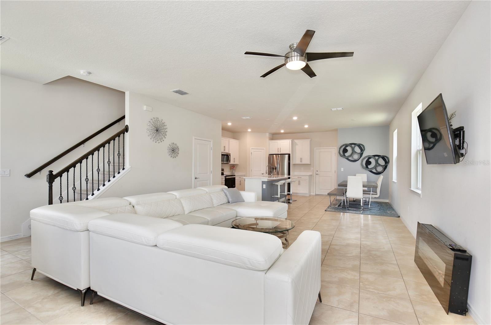 Image 4 of 24 For 14374 Lanikai Beach Dr,