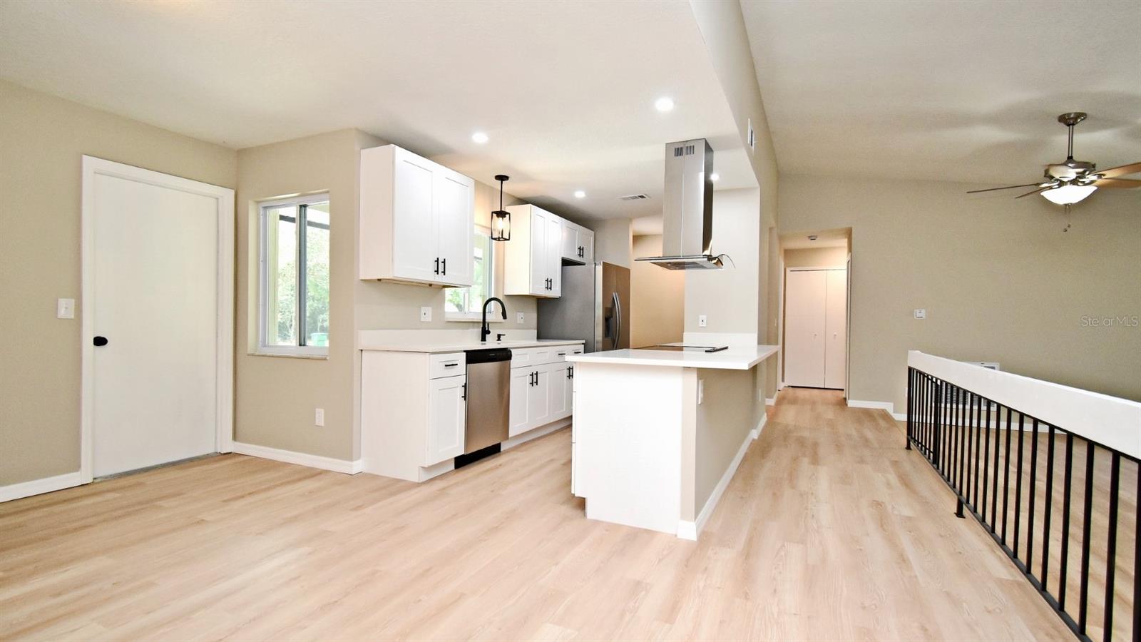 Image 8 of 32 For 1025 Winter Springs Boulevard