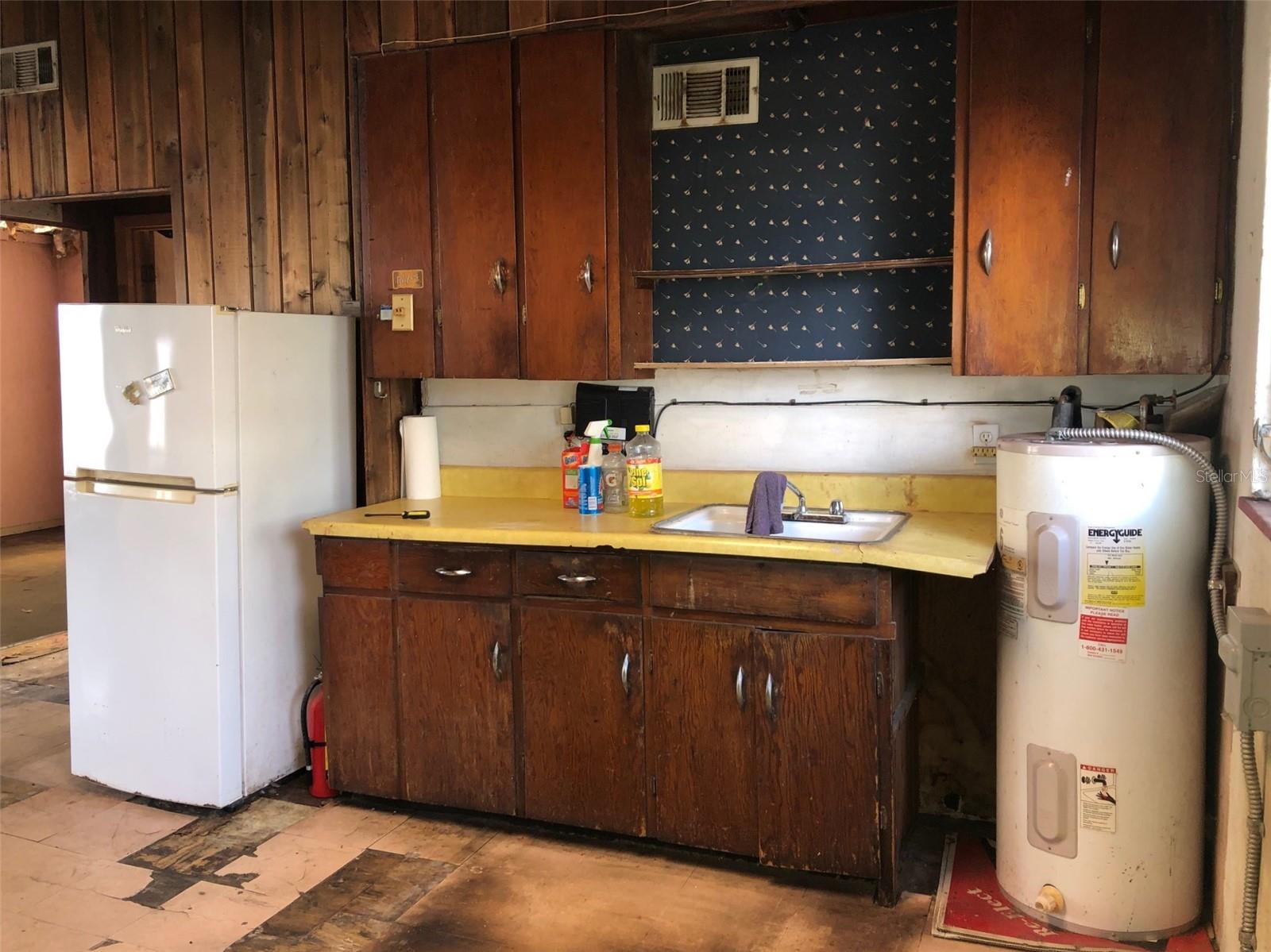 Image 4 of 21 For 407 25th Street