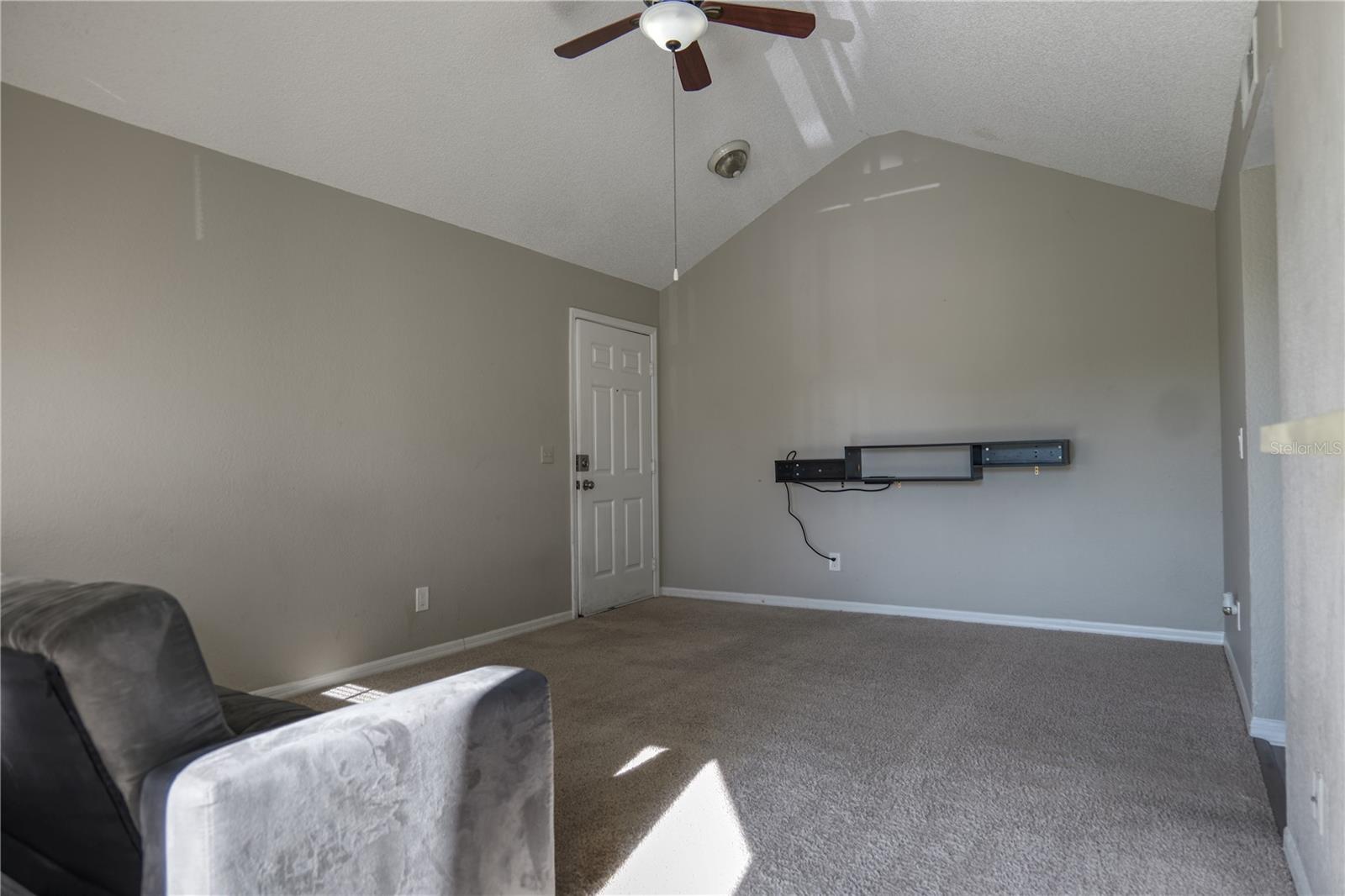 Image 3 of 12 For 1017 S Hiawassee Road