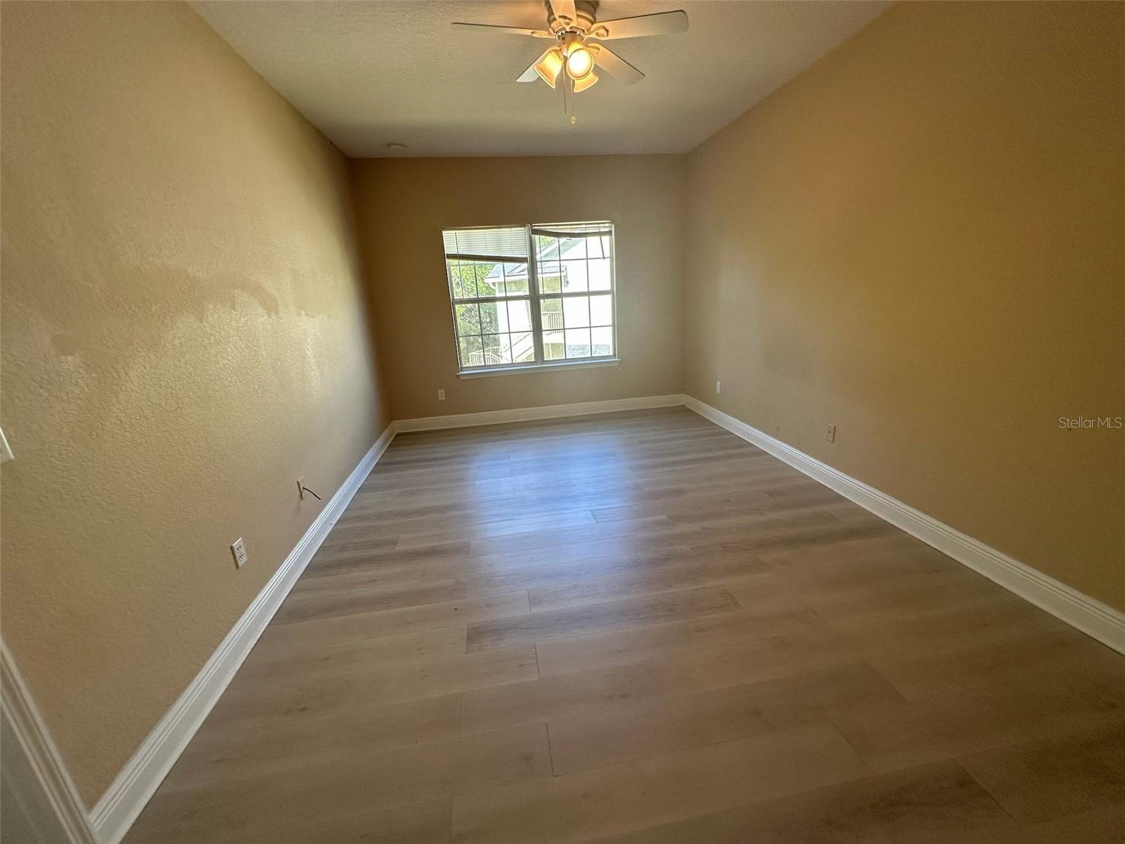 Image 8 of 19 For 3719 Lake Orlando Parkway 8