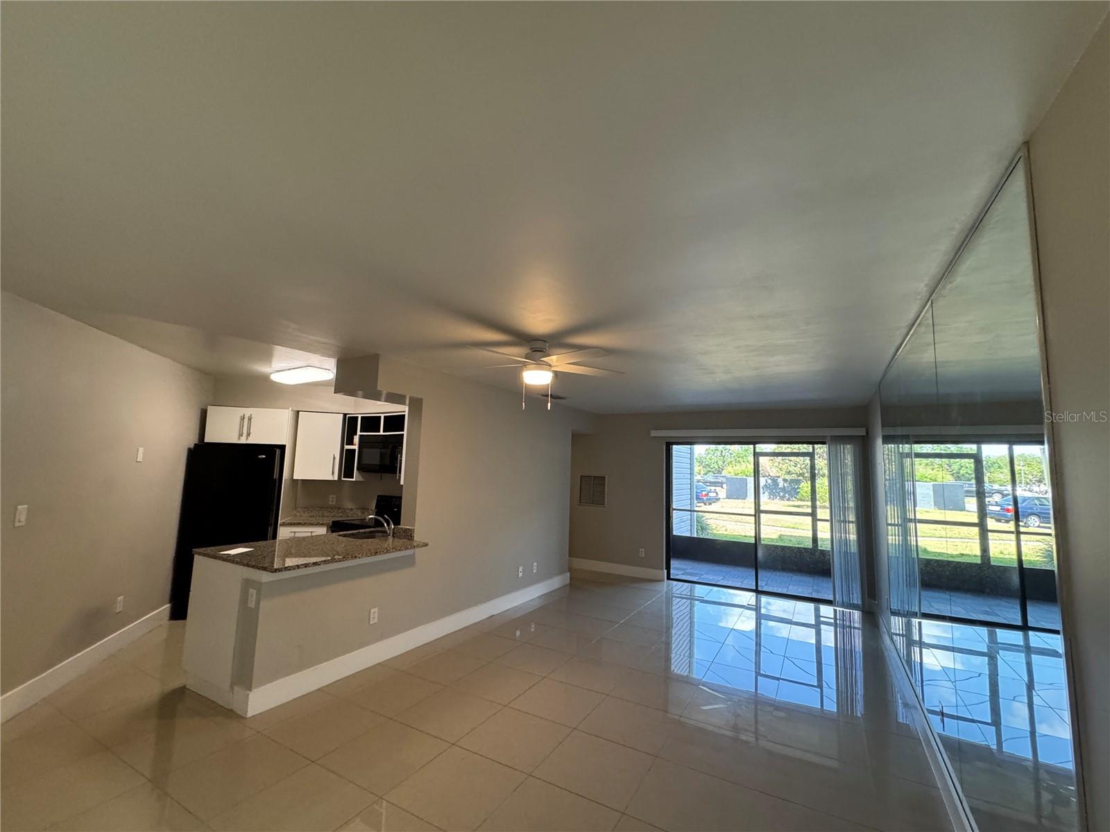 Image 10 of 24 For 3992 Atrium Drive L5