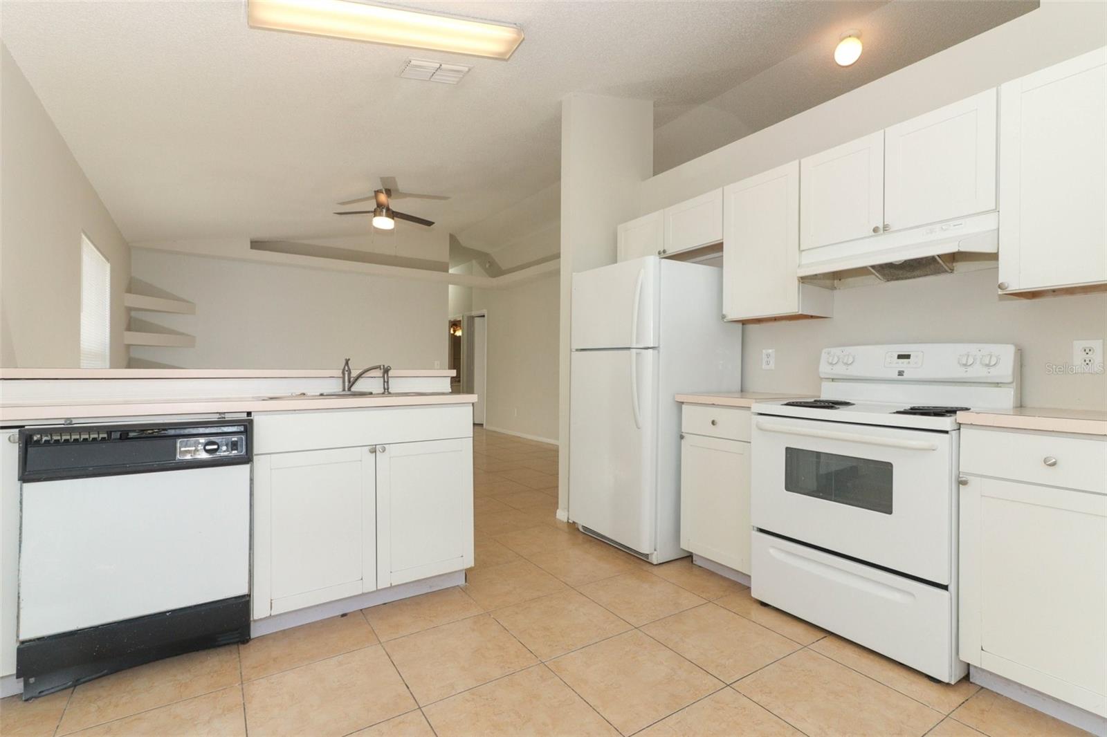 Image 11 of 38 For 1040 Hamlet Drive
