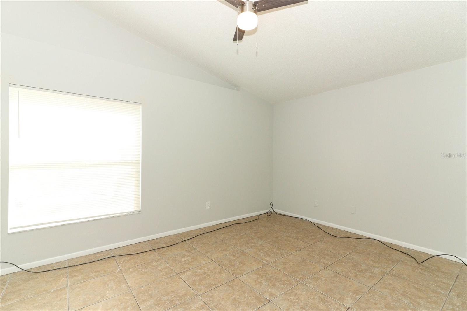 Image 13 of 38 For 1040 Hamlet Drive