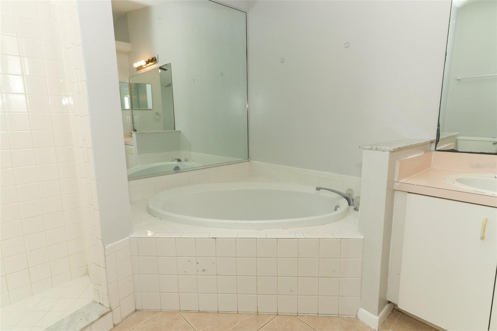 Image 18 of 38 For 1040 Hamlet Drive