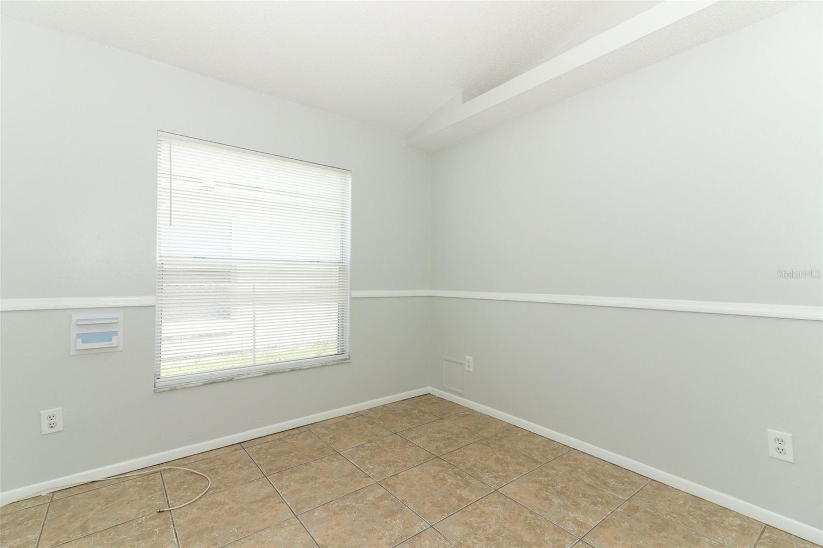 Image 21 of 38 For 1040 Hamlet Drive