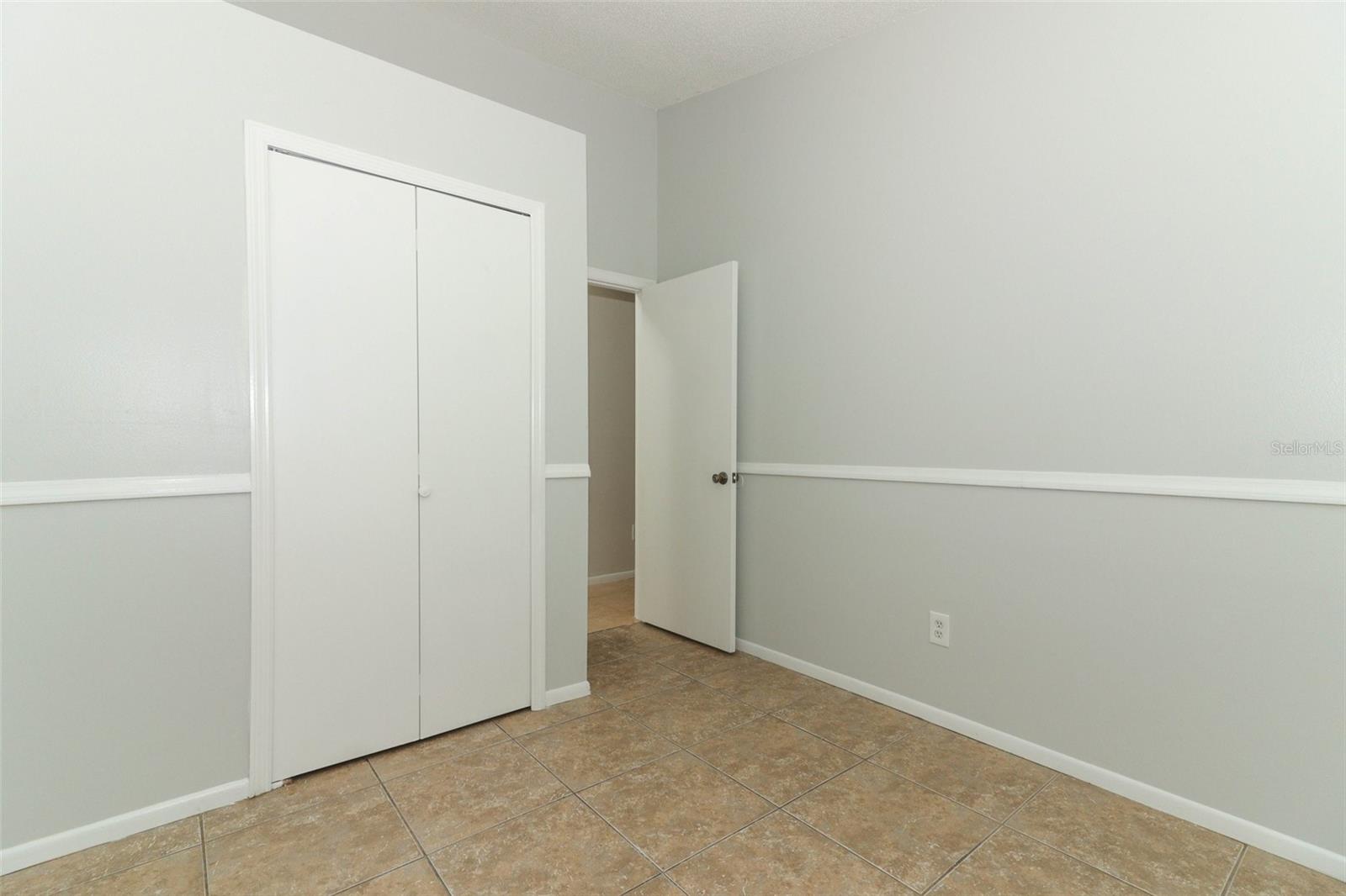 Image 22 of 38 For 1040 Hamlet Drive