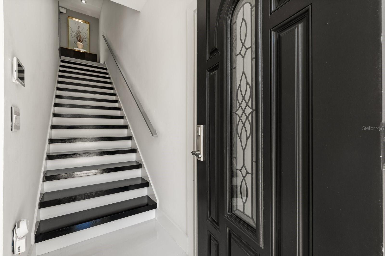 Image 2 of 41 For 13429 Fountainbleau Drive 13429
