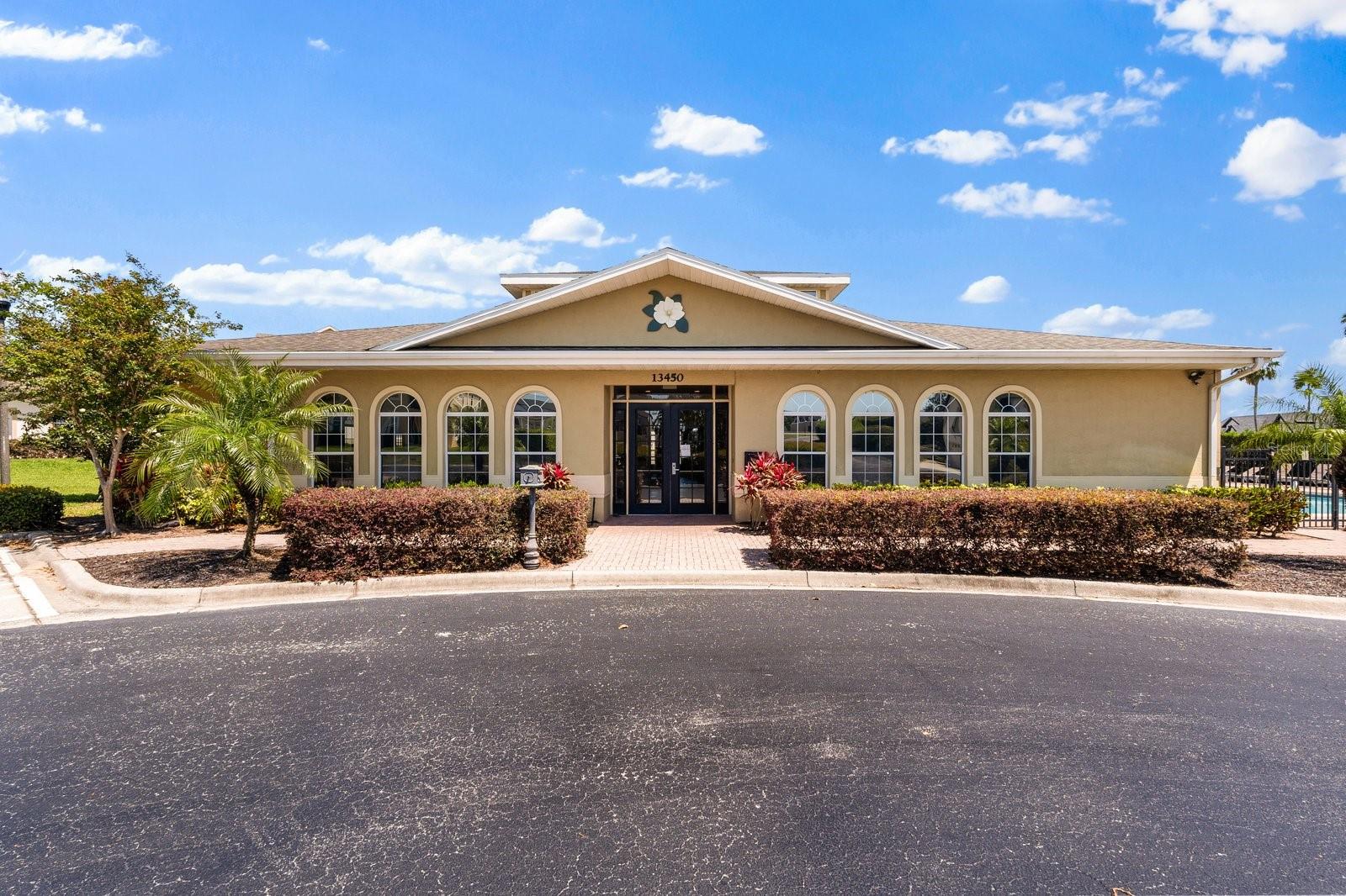 Image 35 of 41 For 13429 Fountainbleau Drive 13429