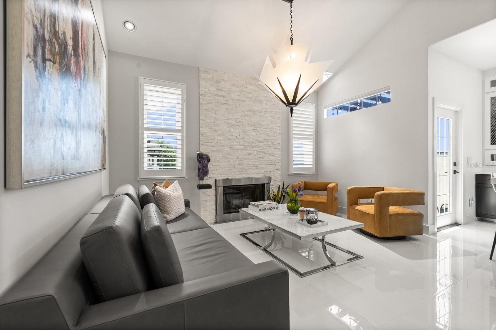 Image 5 of 41 For 13429 Fountainbleau Drive 13429