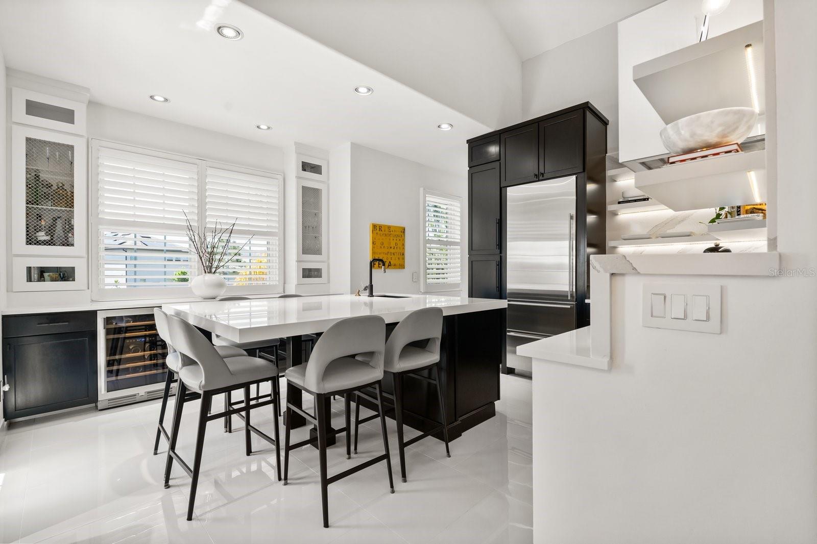Image 6 of 41 For 13429 Fountainbleau Drive 13429