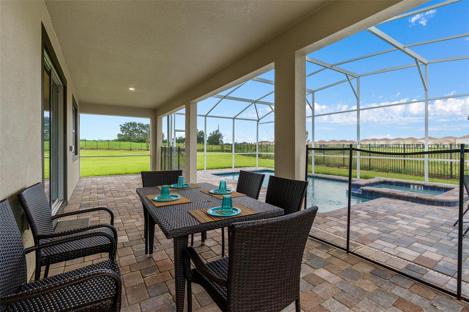 Image 38 of 47 For 905 Ocean Course Avenue