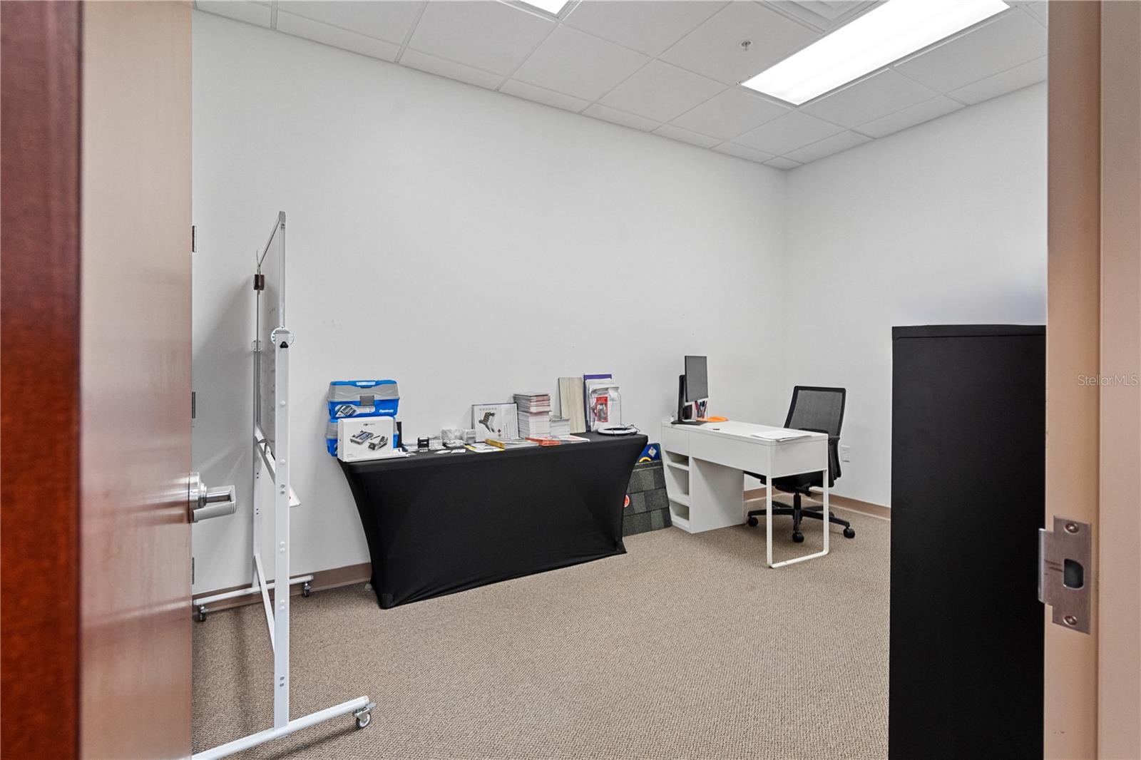 Image 5 of 10 For 7065 Westpointe Boulevard 301