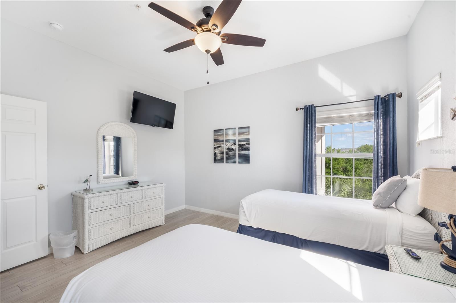 Image 10 of 40 For 509 New Providence