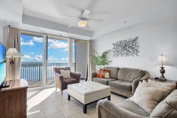 Image 11 of 34 For 13427 Blue Heron Beach Drive 1205