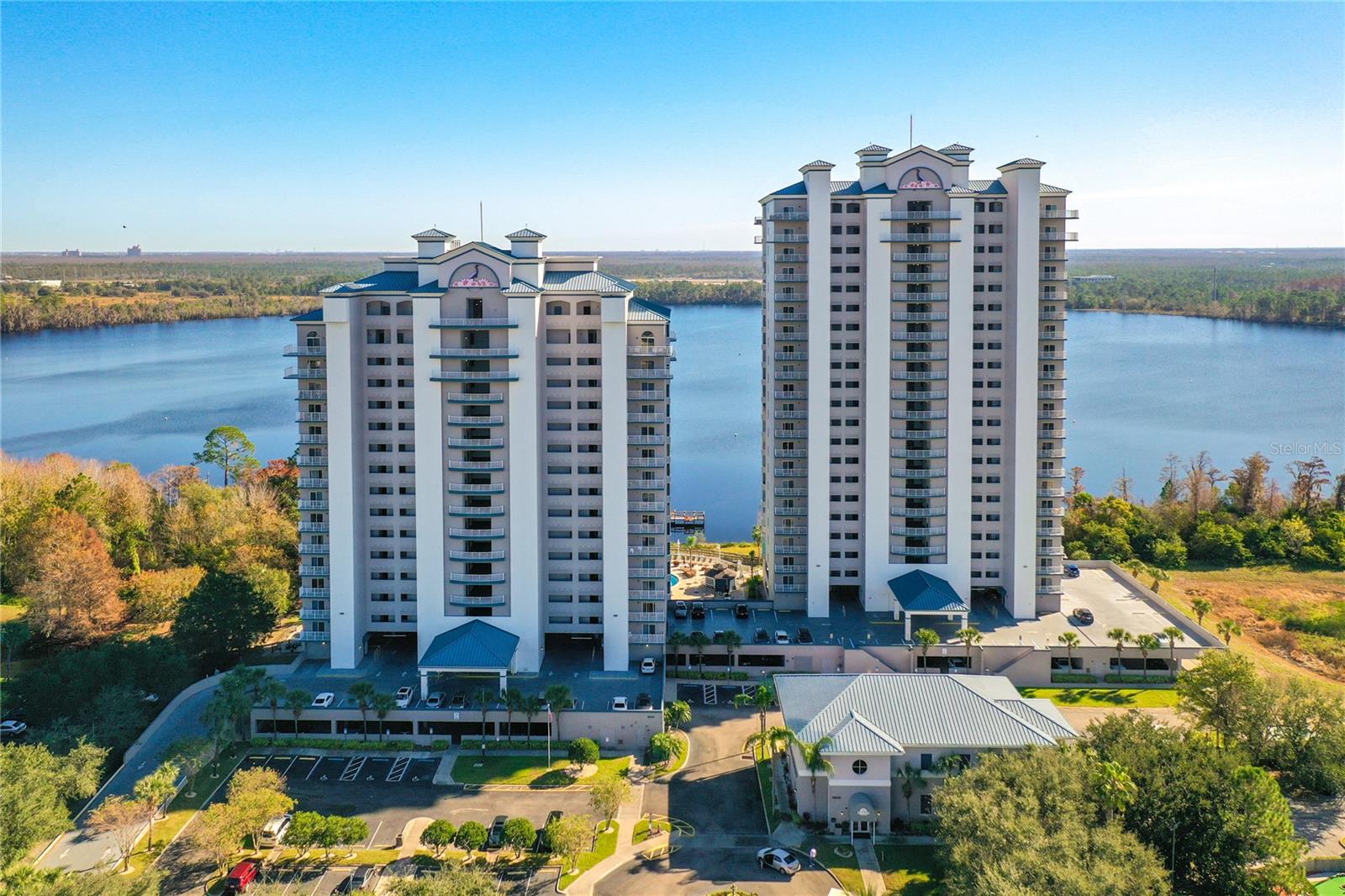 Image 4 of 34 For 13427 Blue Heron Beach Drive 1205