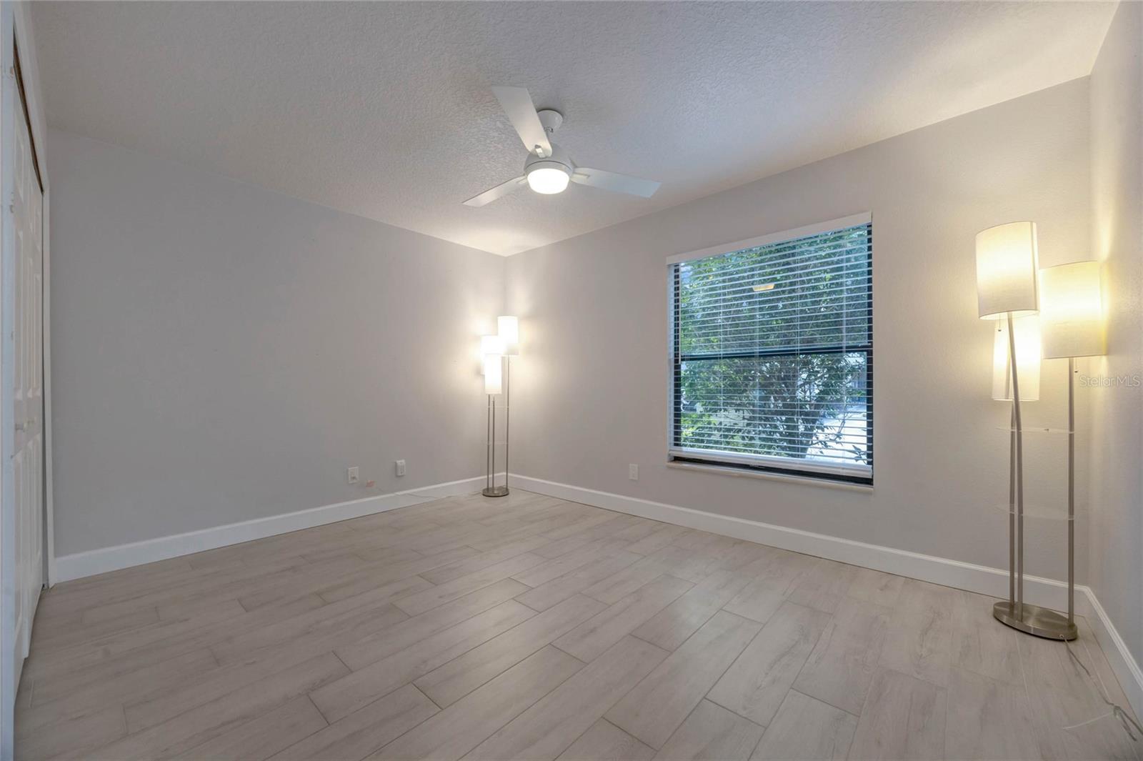 Image 27 of 72 For 1270 Saint Tropez Circle Ge