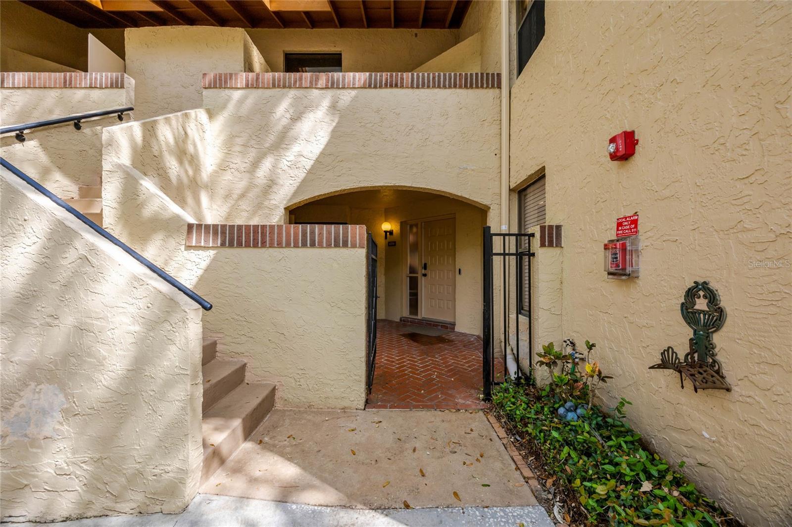 Image 3 of 72 For 1270 Saint Tropez Circle Ge