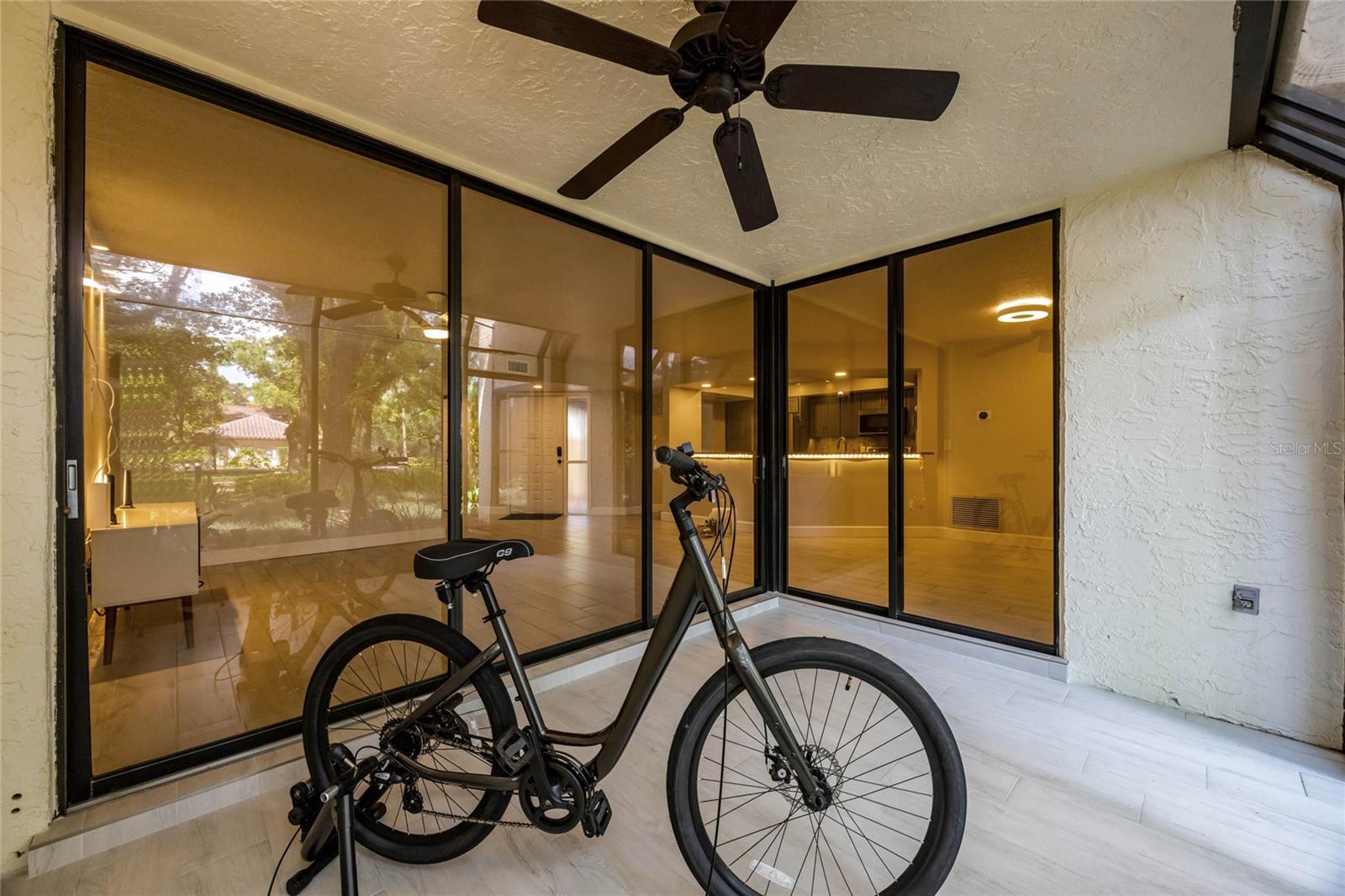 Image 47 of 72 For 1270 Saint Tropez Circle Ge