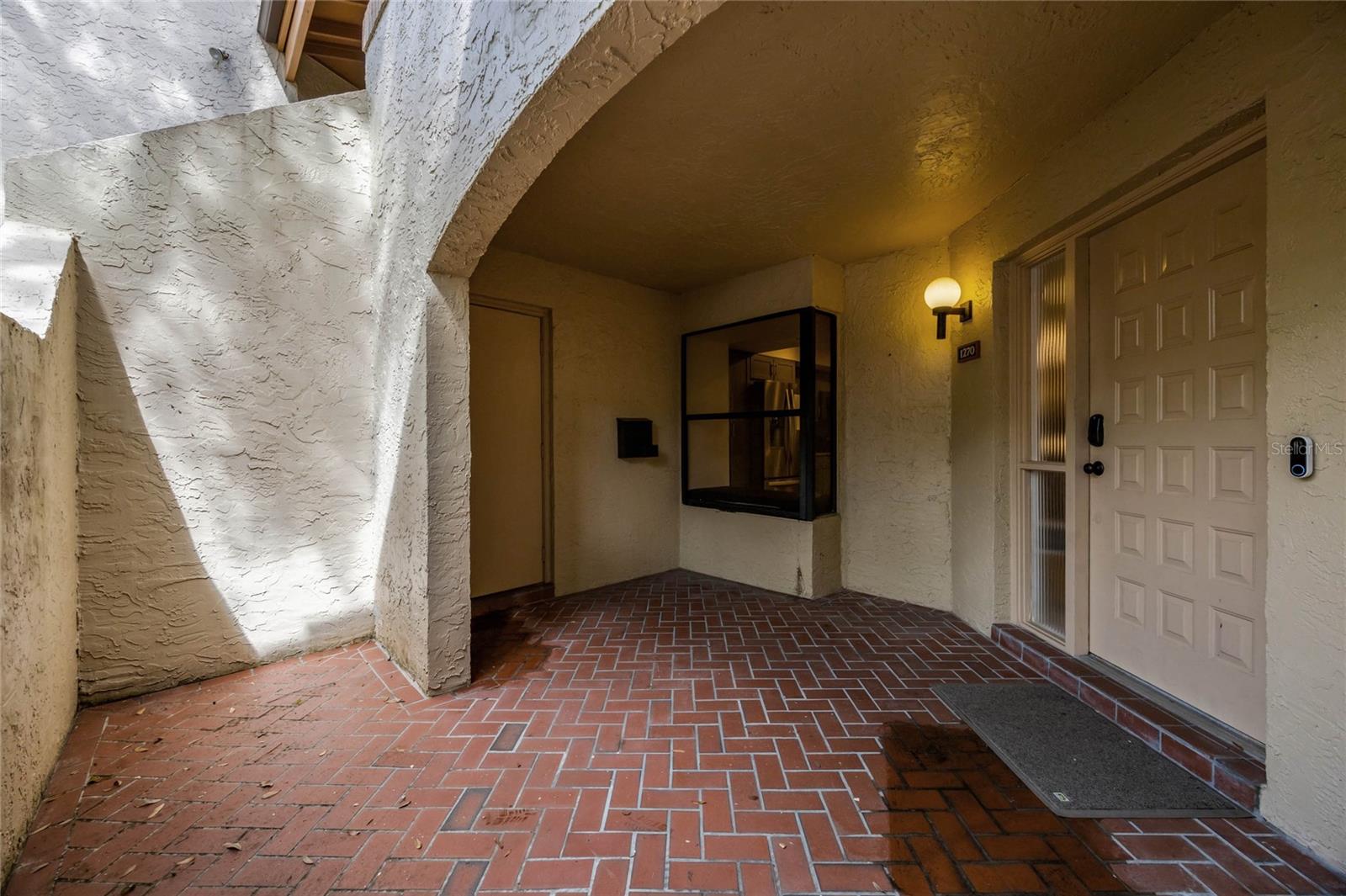 Image 6 of 72 For 1270 Saint Tropez Circle Ge