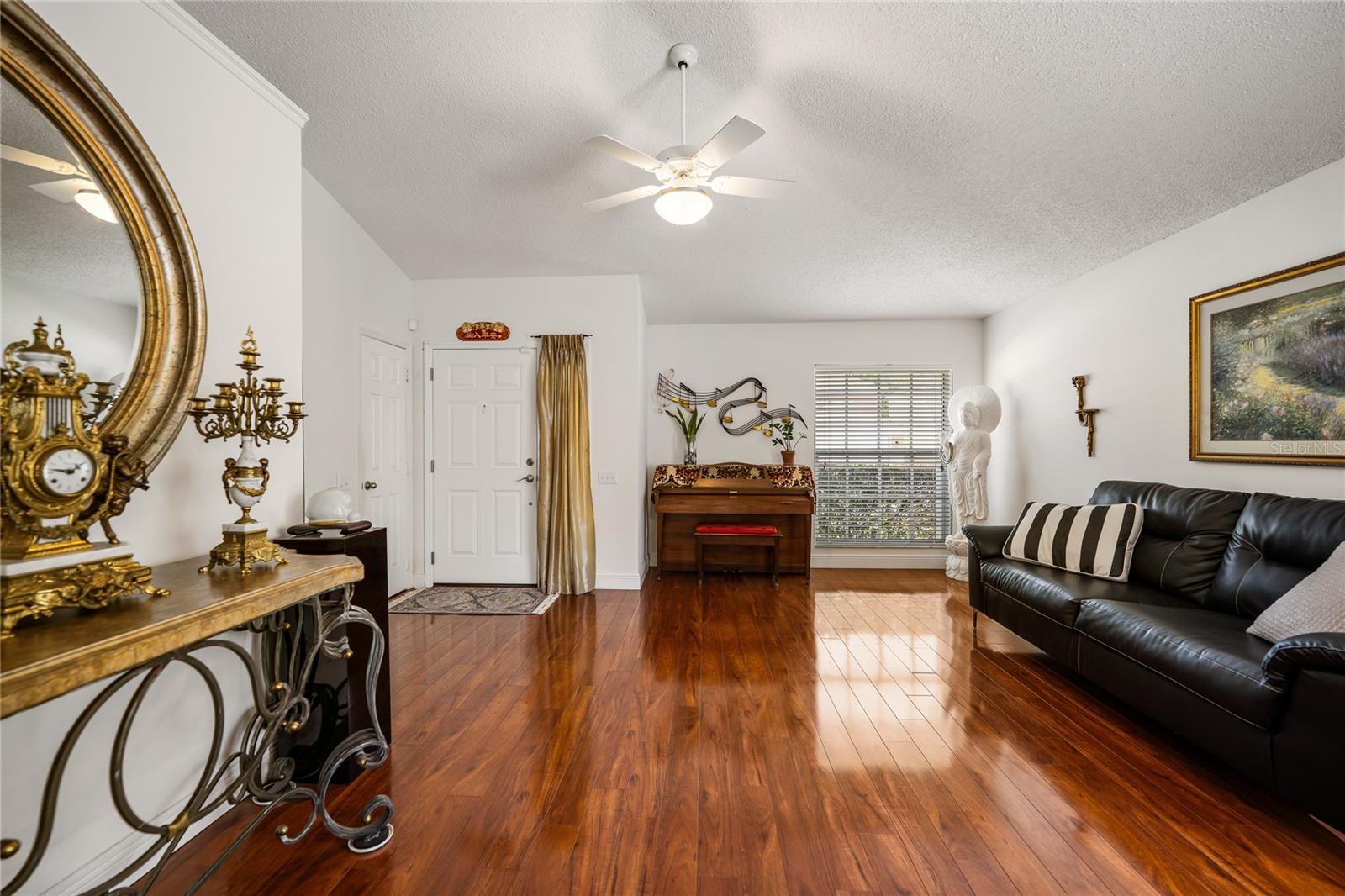Image 4 of 28 For 3536 Moss Pointe Place