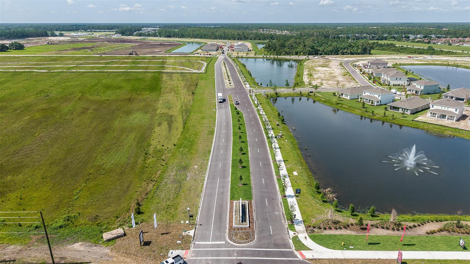 Image 46 of 53 For 545 Moon Shell Circle