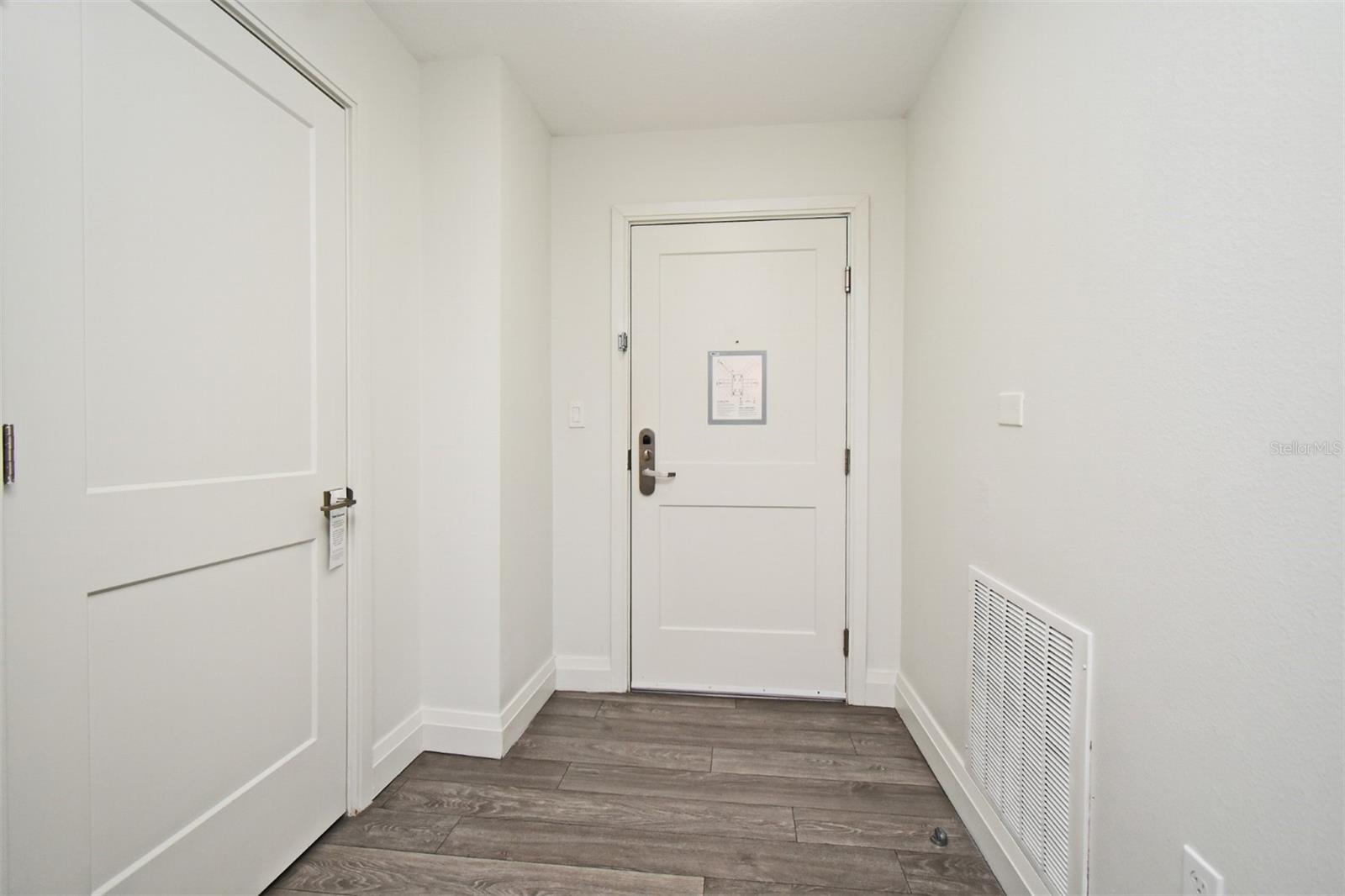 Image 6 of 53 For 14501 Grove Resort Avenue 3704
