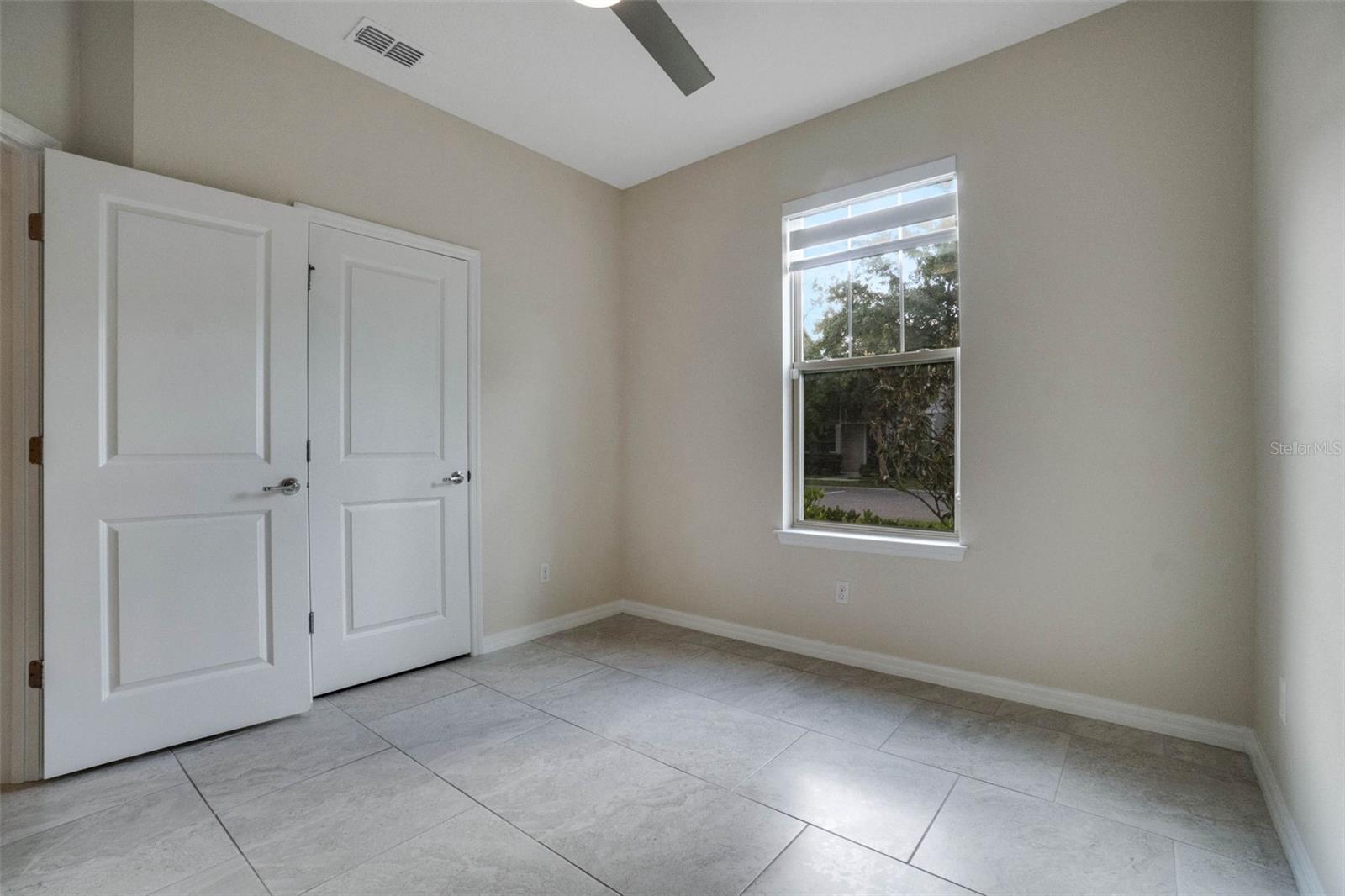 Image 11 of 35 For 5089 Caspian Street