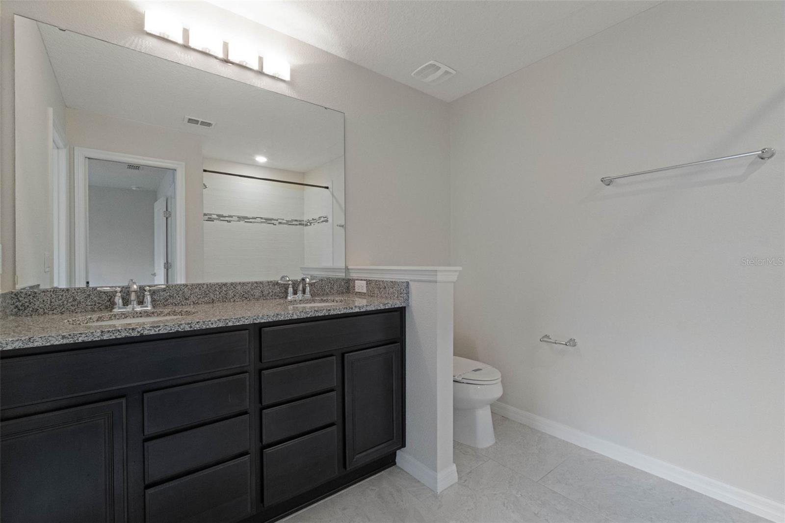 Image 22 of 35 For 5089 Caspian Street