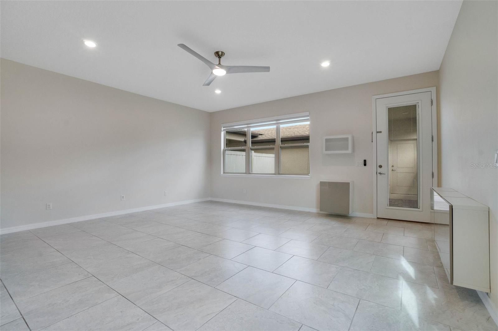Image 5 of 35 For 5089 Caspian Street