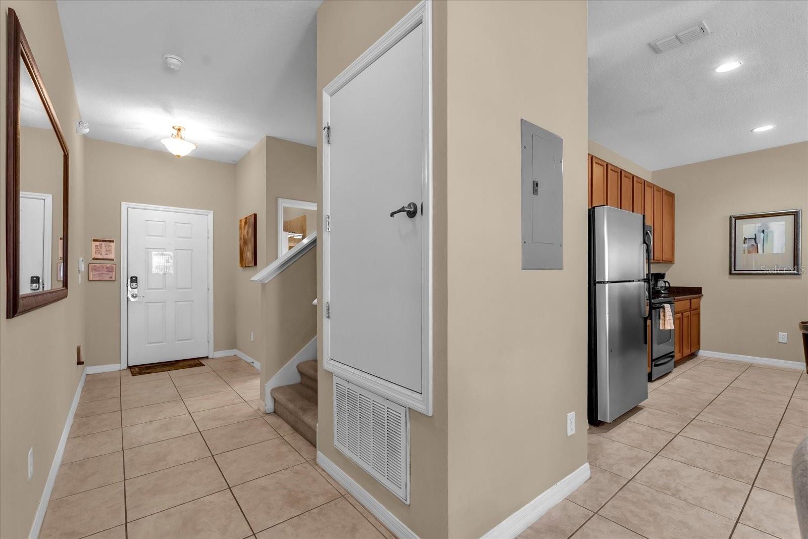 Image 13 of 50 For 8972 Coco Palm Road