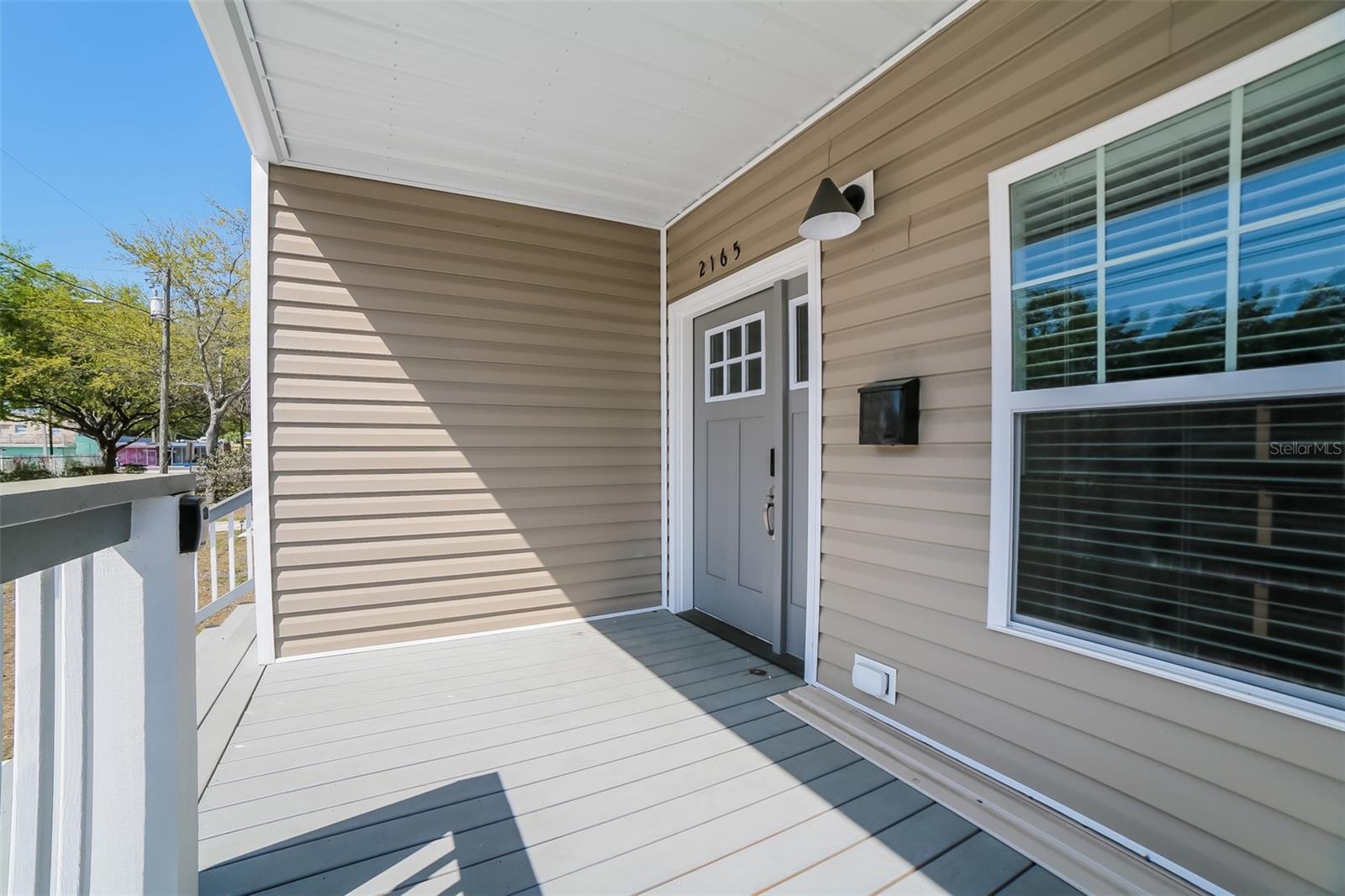 Image 15 of 17 For 2165 14th Avenue S