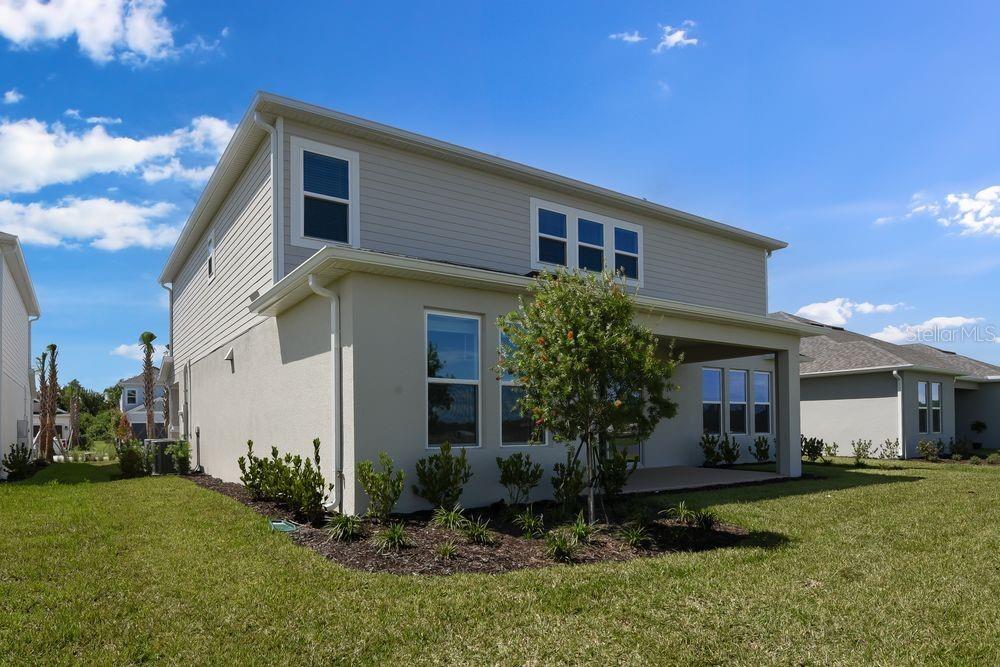 Image 34 of 40 For 853 Junonia Boulevard