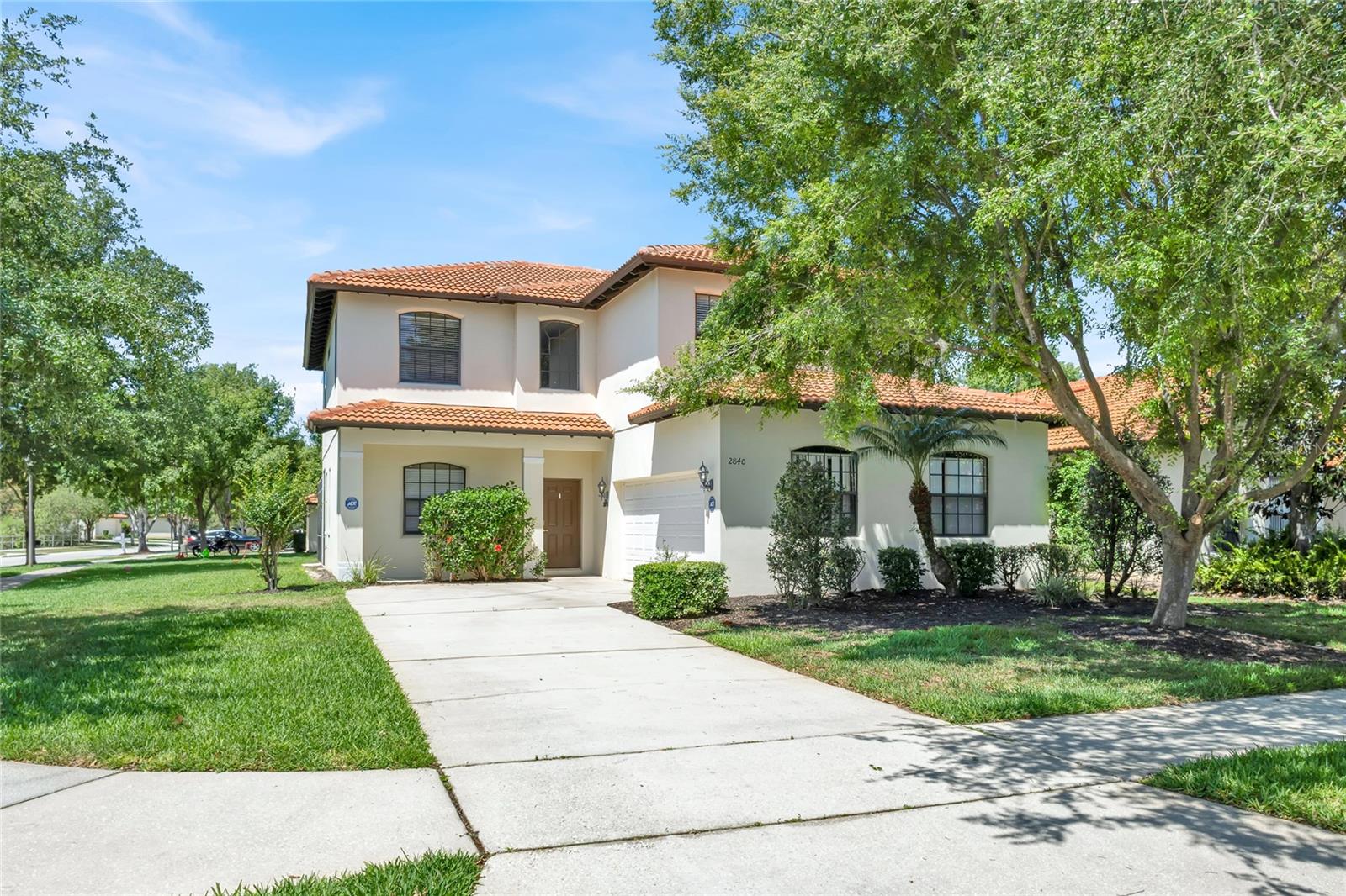 Listing photo id 0 for 2840 Roccella Court