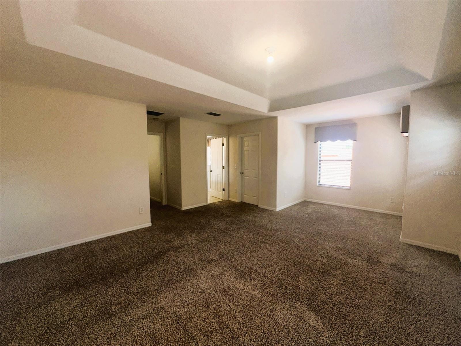 Listing photo id 20 for 2840 Roccella Court