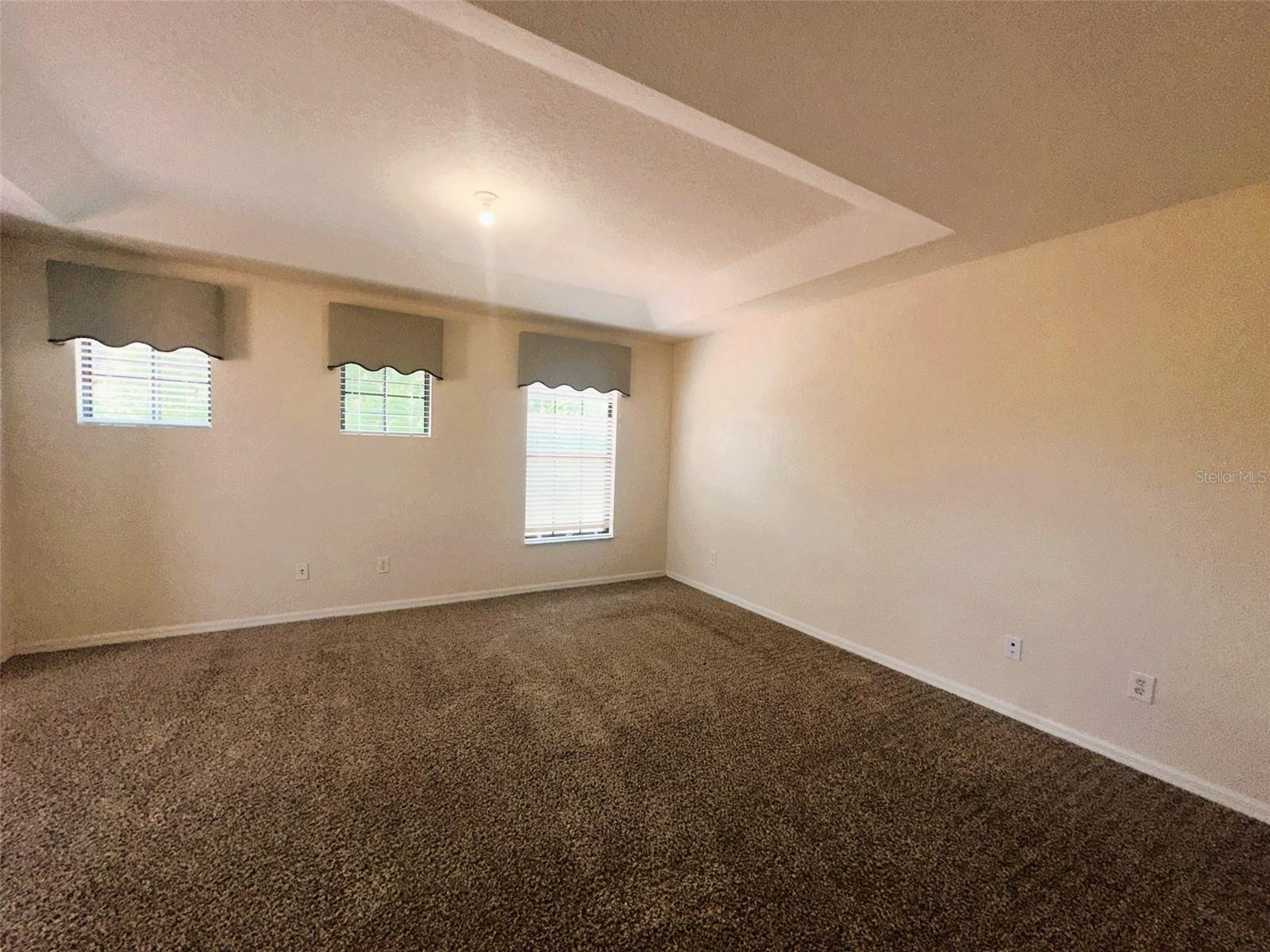 Listing photo id 22 for 2840 Roccella Court