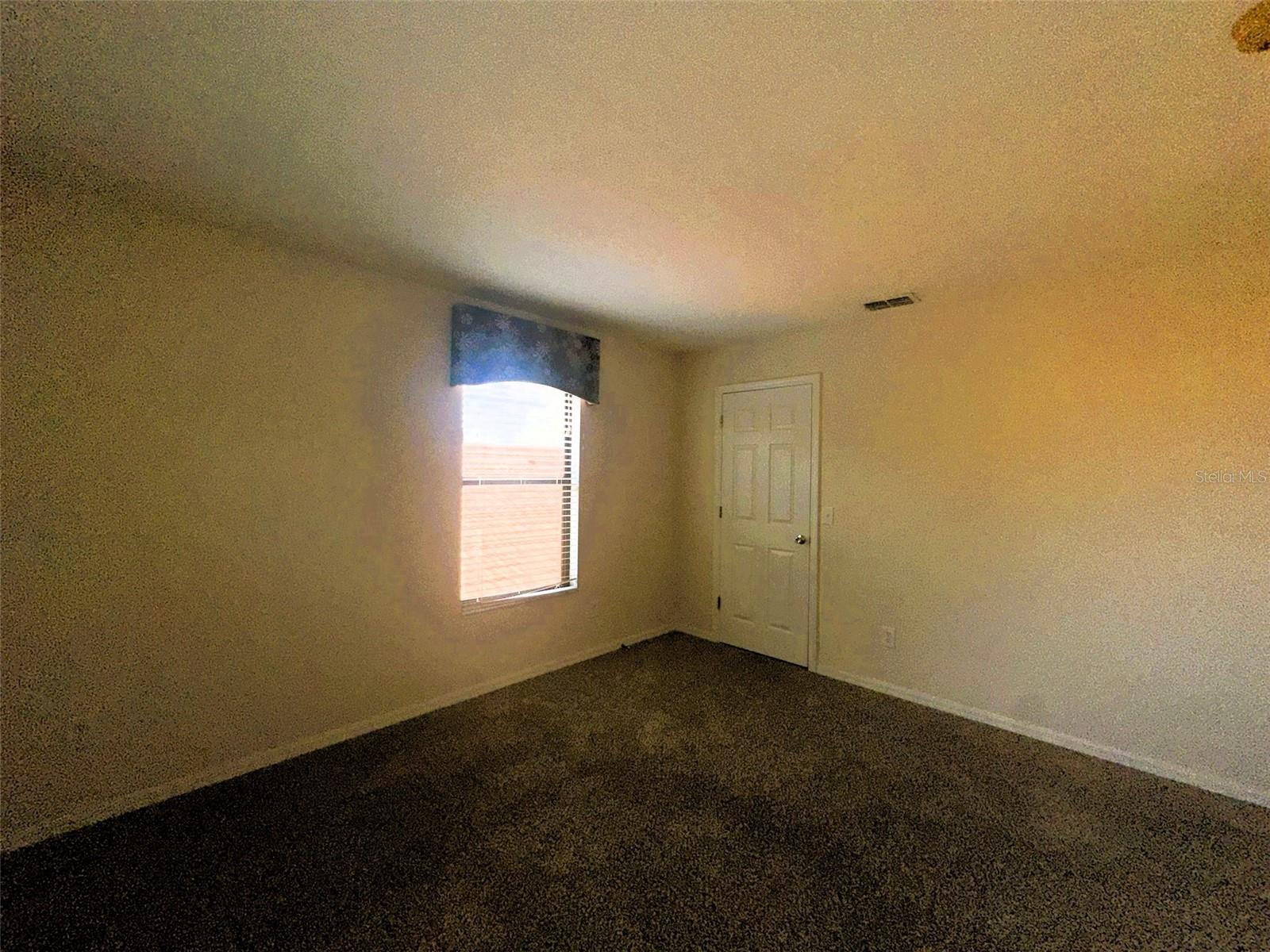 Listing photo id 30 for 2840 Roccella Court