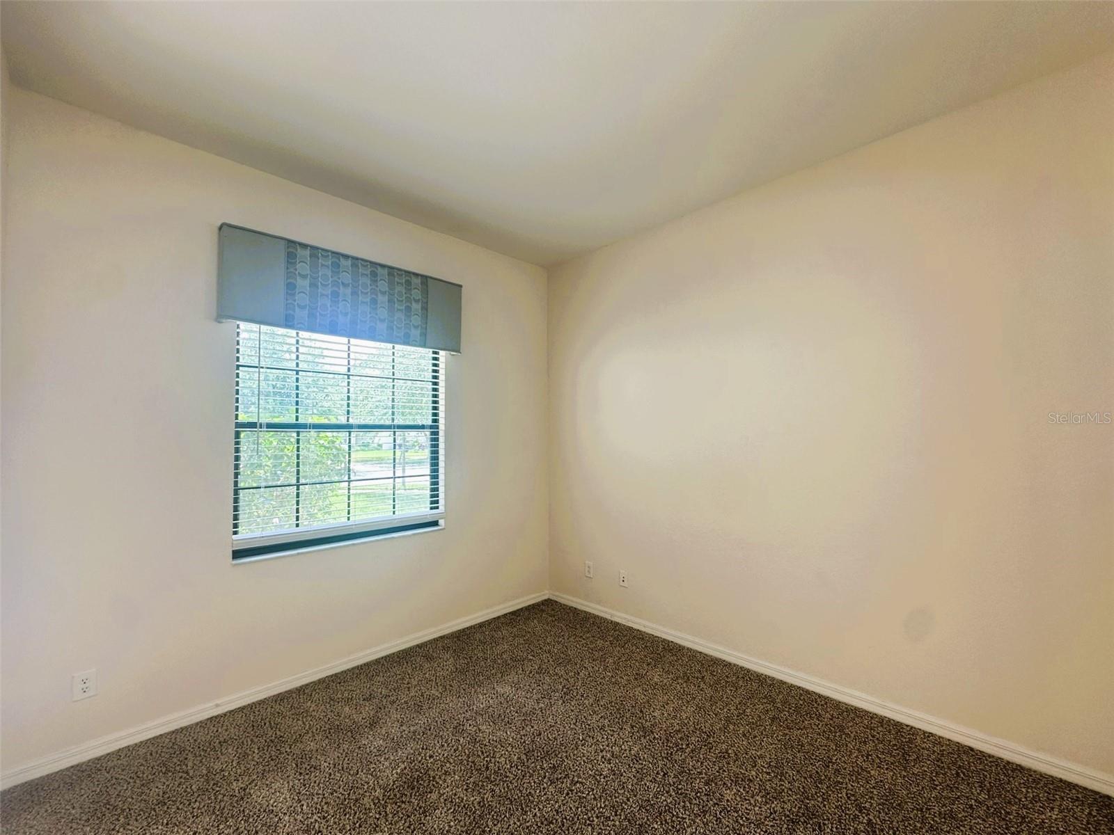Listing photo id 32 for 2840 Roccella Court