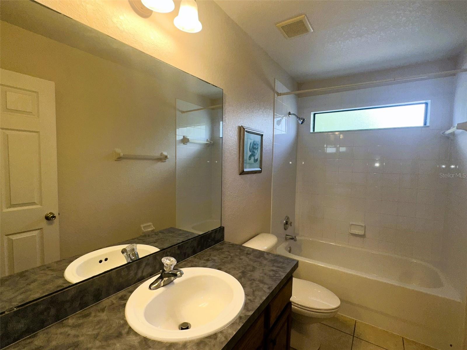 Listing photo id 39 for 2840 Roccella Court