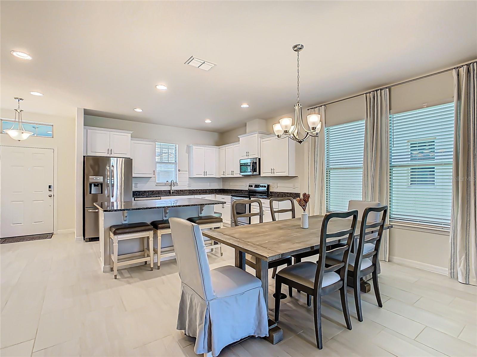 Image 17 of 73 For 9432 Komika Lane