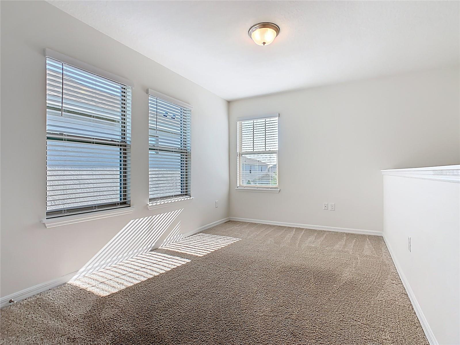 Image 26 of 73 For 9432 Komika Lane