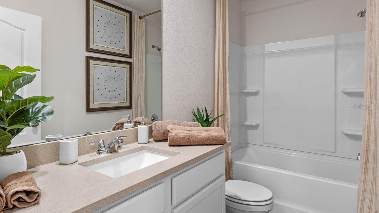 Image 19 of 25 For 2112 Monteverde Avenue